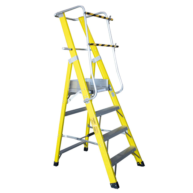 ESCALERA FIBRA V. PLAT. CON BARANDA 4 PELD (Modelo: EFP-04)